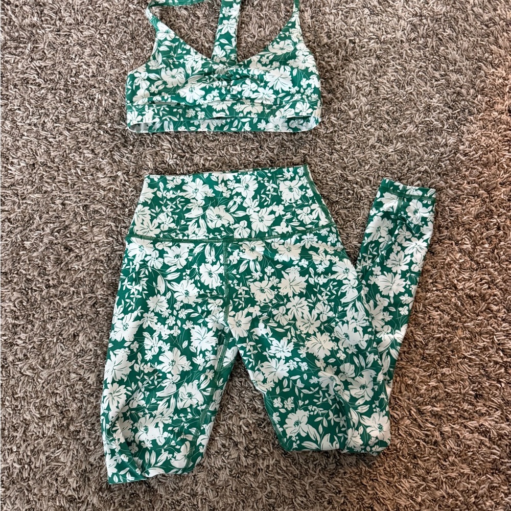 Floral Green and White Activewear Set